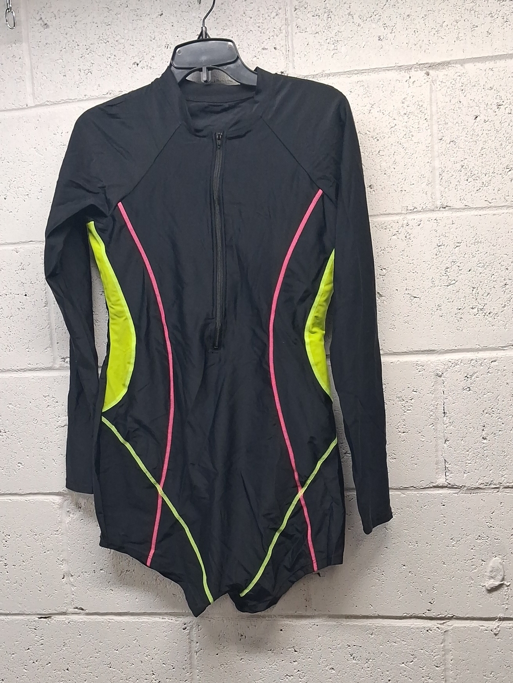 NWT Fashion Nova Rashguard Swimsuit